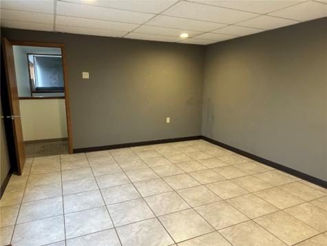 755 9th Avenue Marion IA 52302