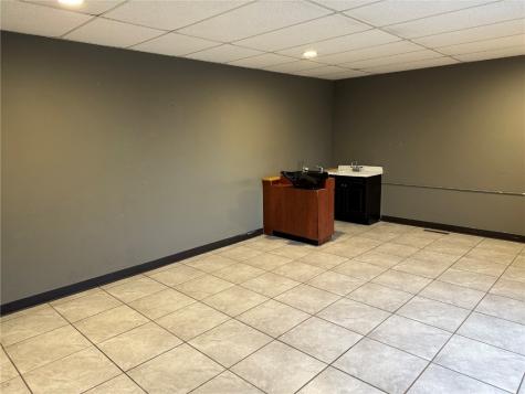 755 9th Avenue Marion IA 52302