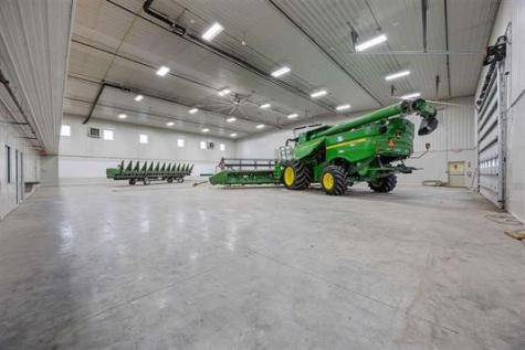 42 Spruce Street Tipton IA 52772
