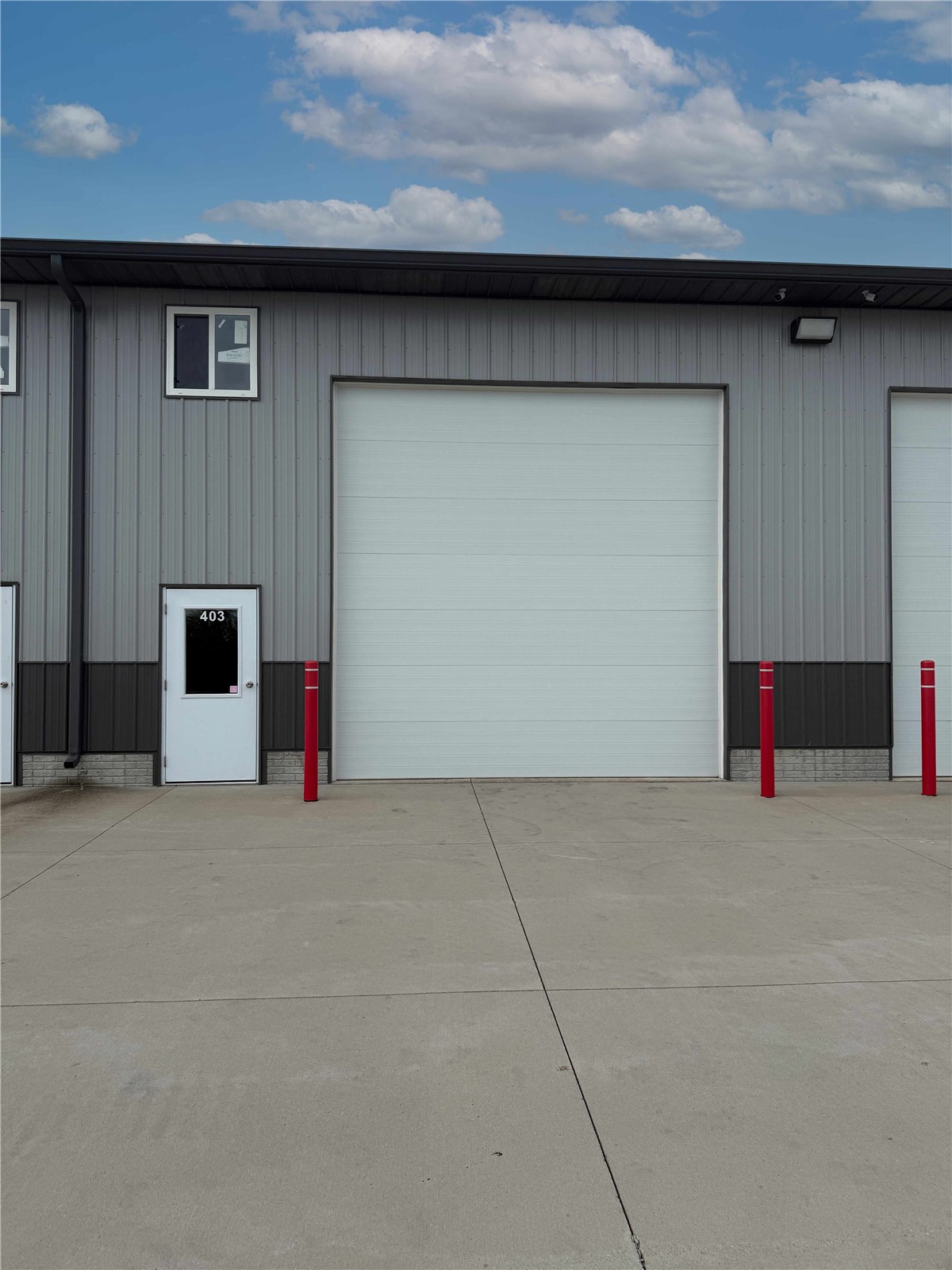 3230 N Center Point Road Robins IA 52302