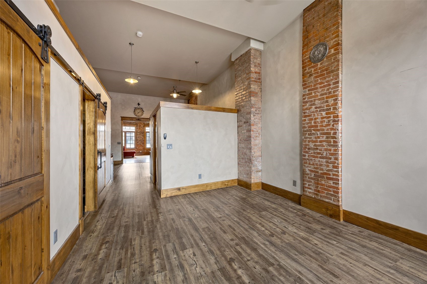 106 E Main Street Anamosa IA 52205