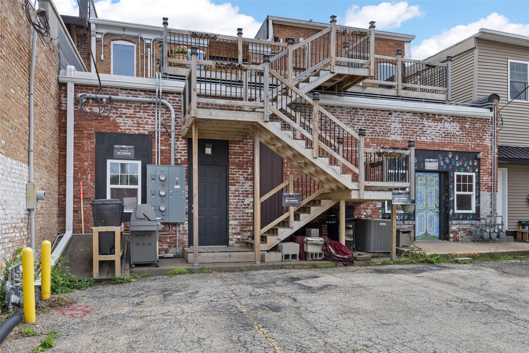 106 E Main Street Anamosa IA 52205