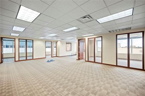 215 3rd Avenue Cedar Rapids IA 52401