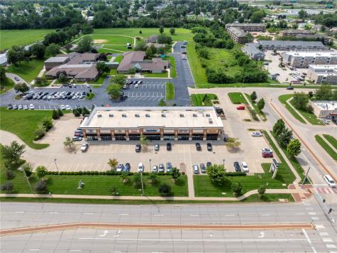 5350 Kirkwood Boulevard SW Cedar Rapids IA 52404