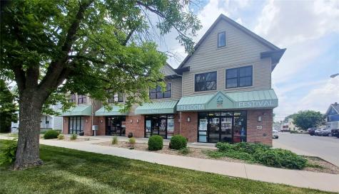 609 1st Avenue SW Cedar Rapids IA 52405