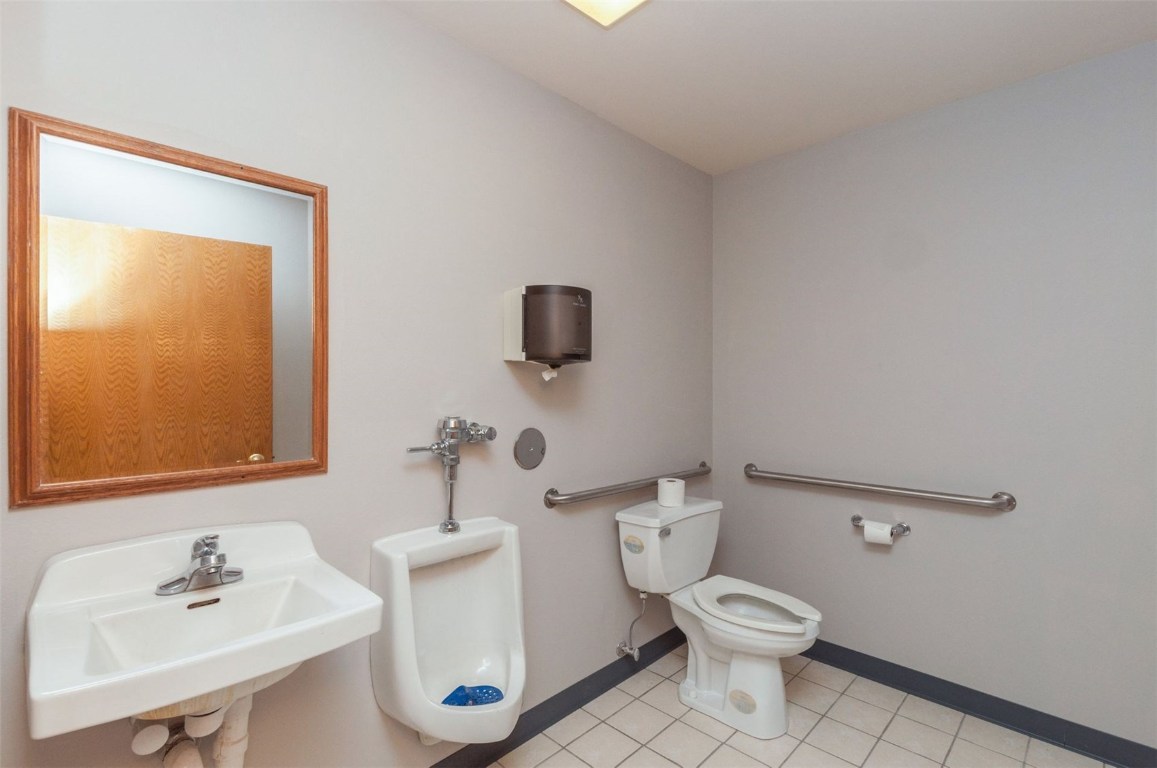 6325 7th Street Court SW Cedar Rapids IA 52404