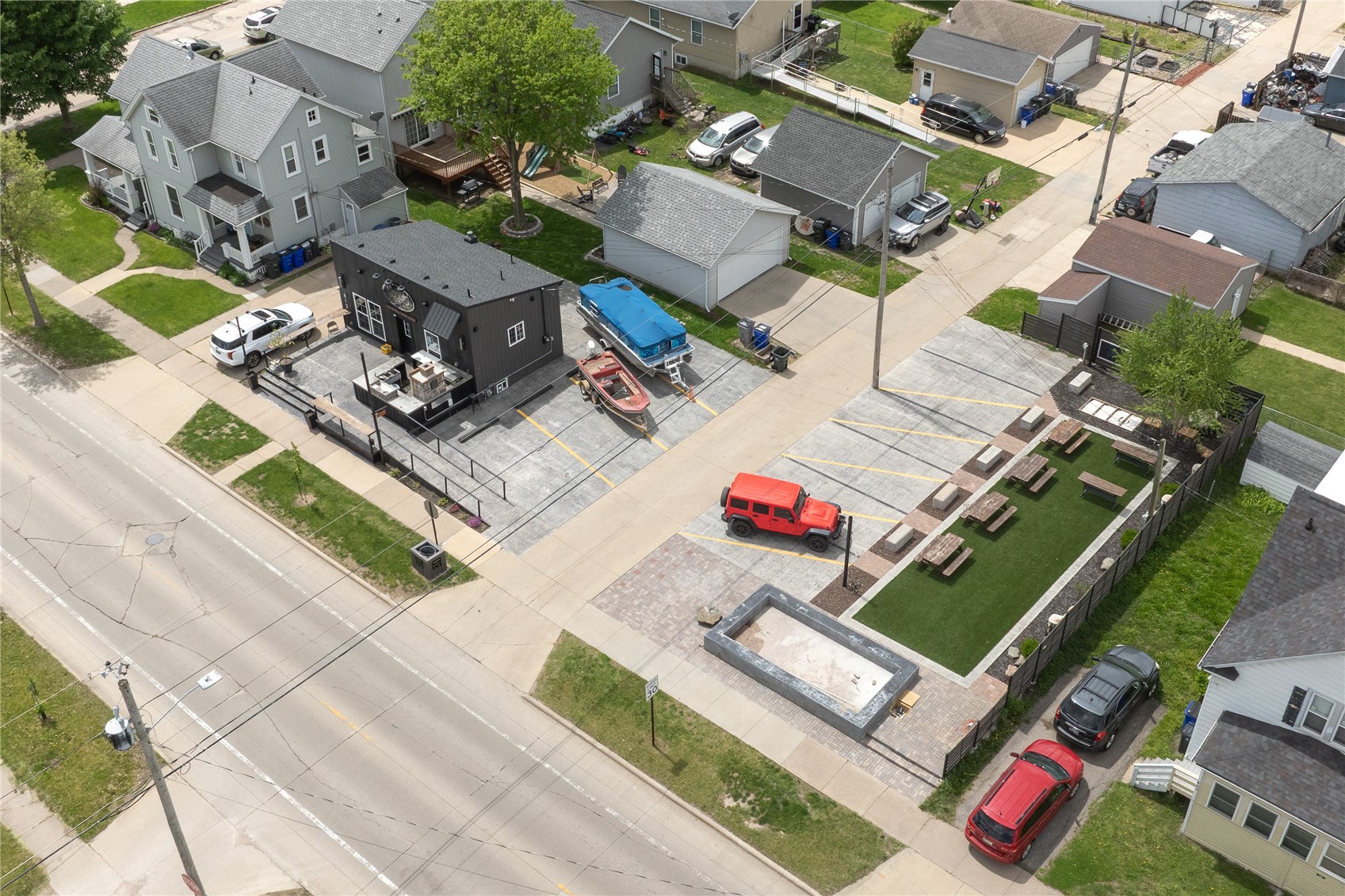 812 Ellis Boulevard NW Cedar Rapids IA 52405