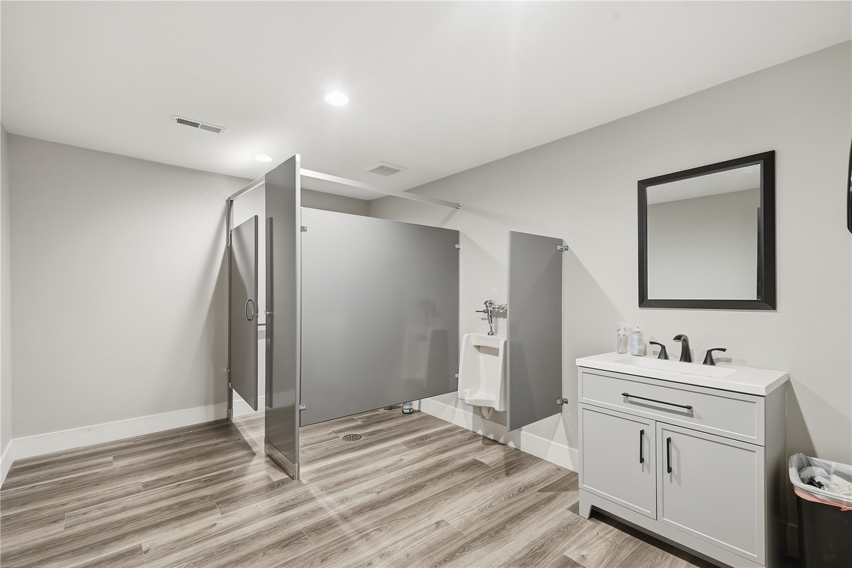 1110 Hawkeye Drive Hiawatha IA 52233
