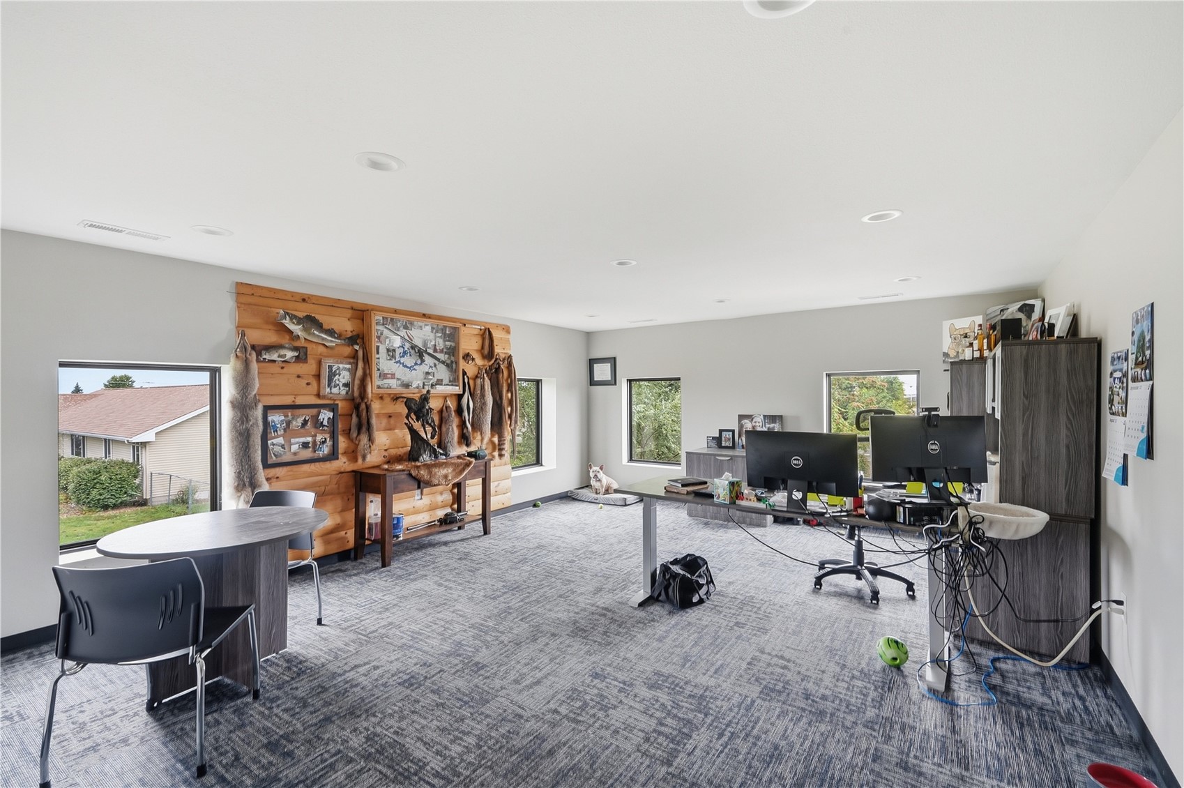 1110 Hawkeye Drive Hiawatha IA 52233