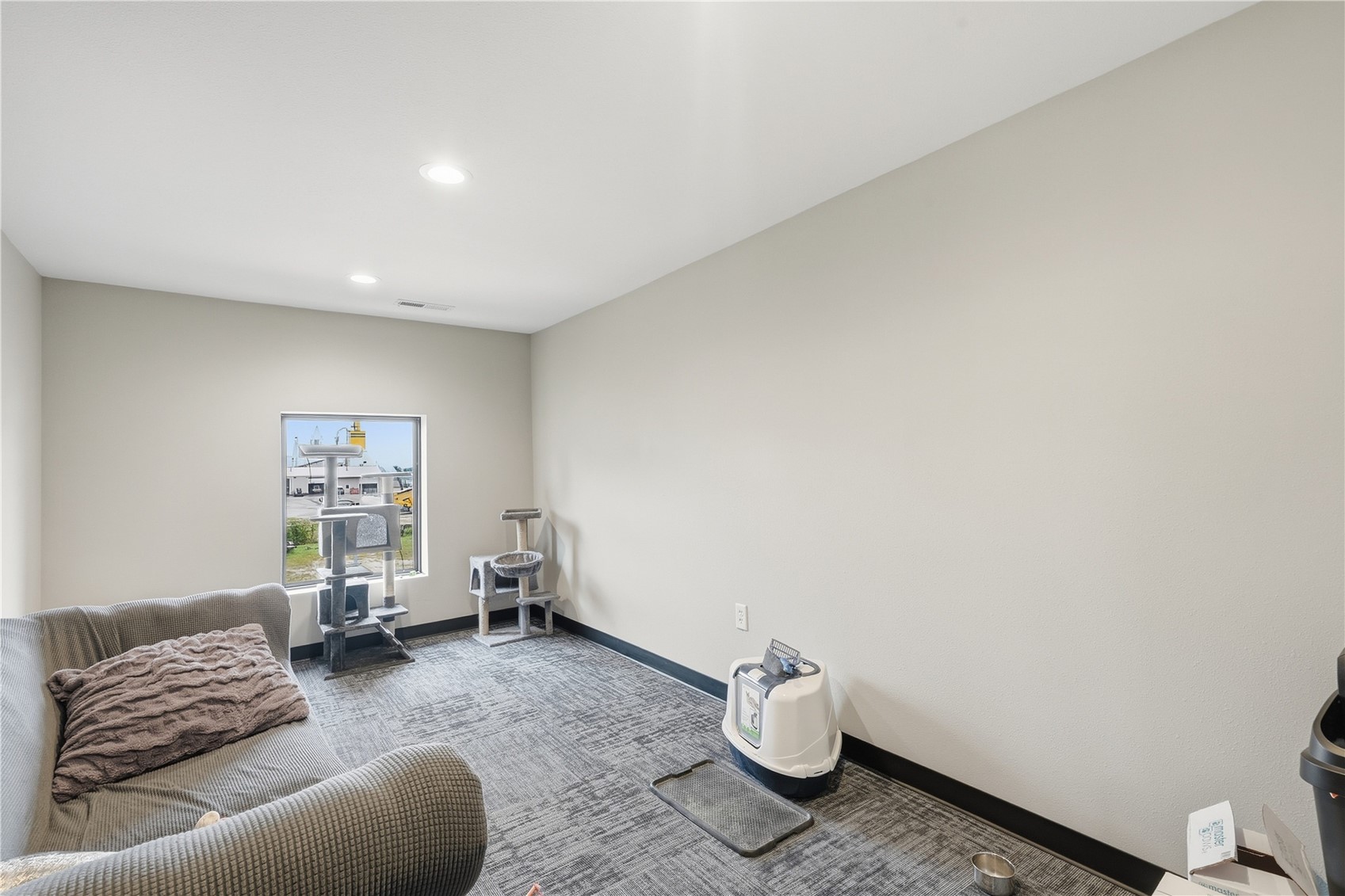 1110 Hawkeye Drive Hiawatha IA 52233