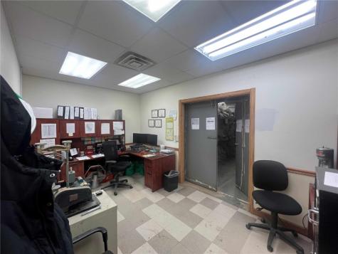 1901 16th Avenue SW Cedar Rapids IA 52404