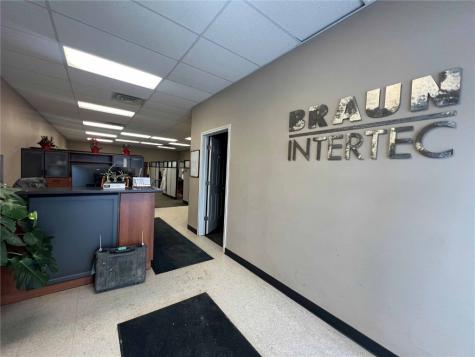 1901 16th Avenue SW Cedar Rapids IA 52404