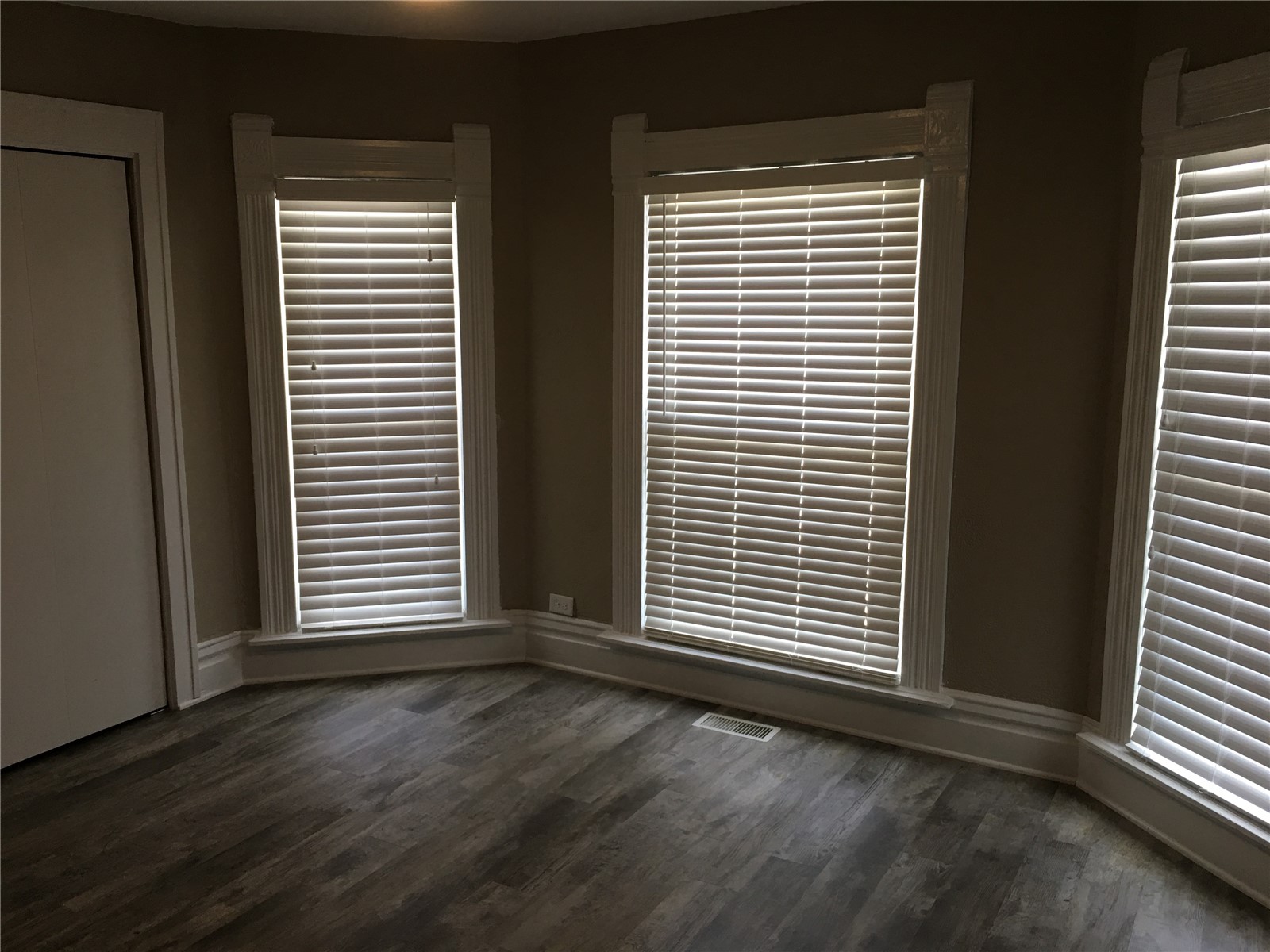 350 3rd Avenue SW Cedar Rapids IA 52404