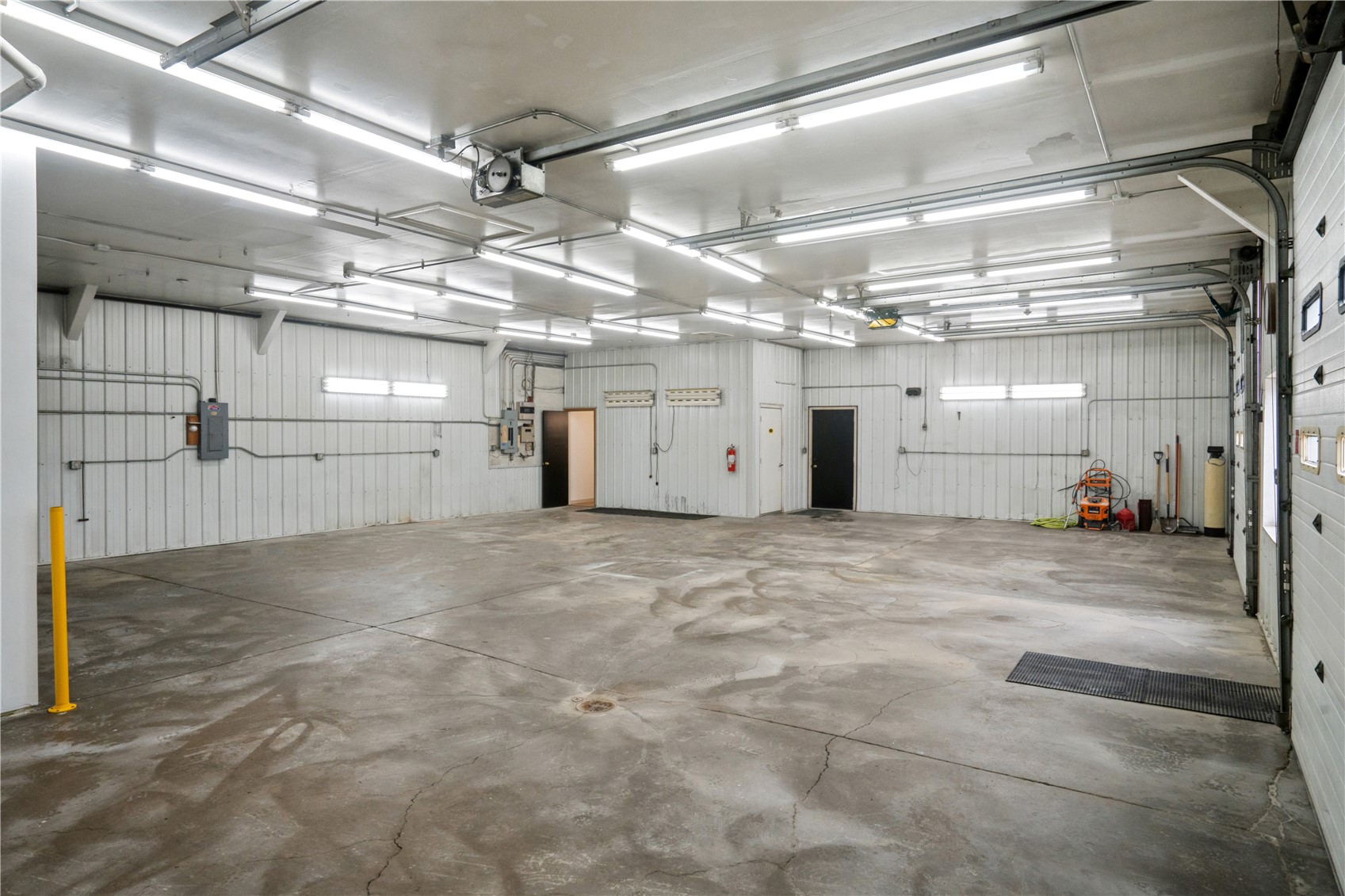 1620 West Post Road SW Cedar Rapids IA 52404