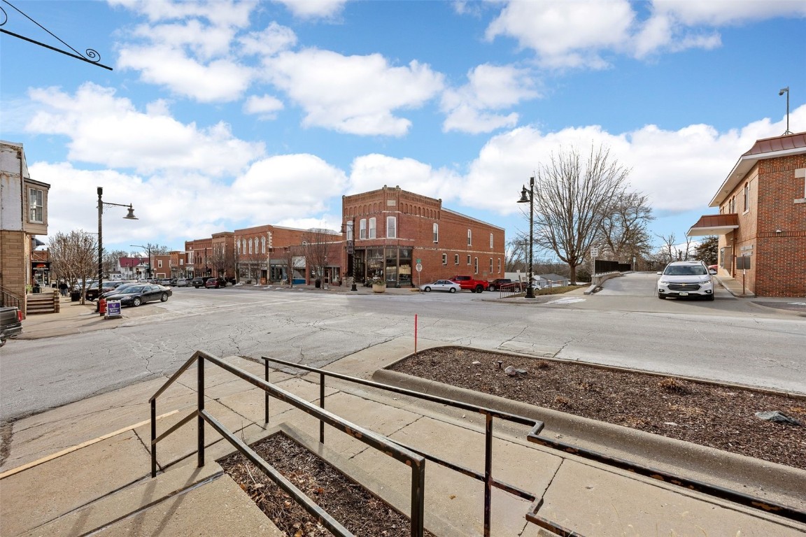 201 First Street NW Mt Vernon IA 52314