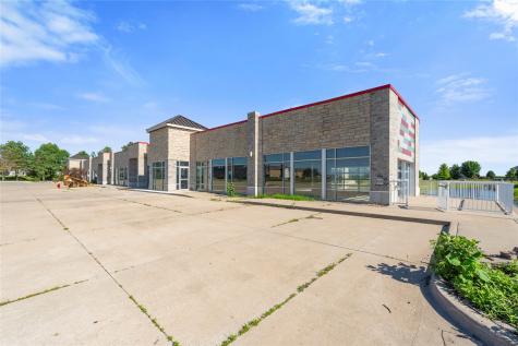 595 Country Lane North Liberty IA 52317