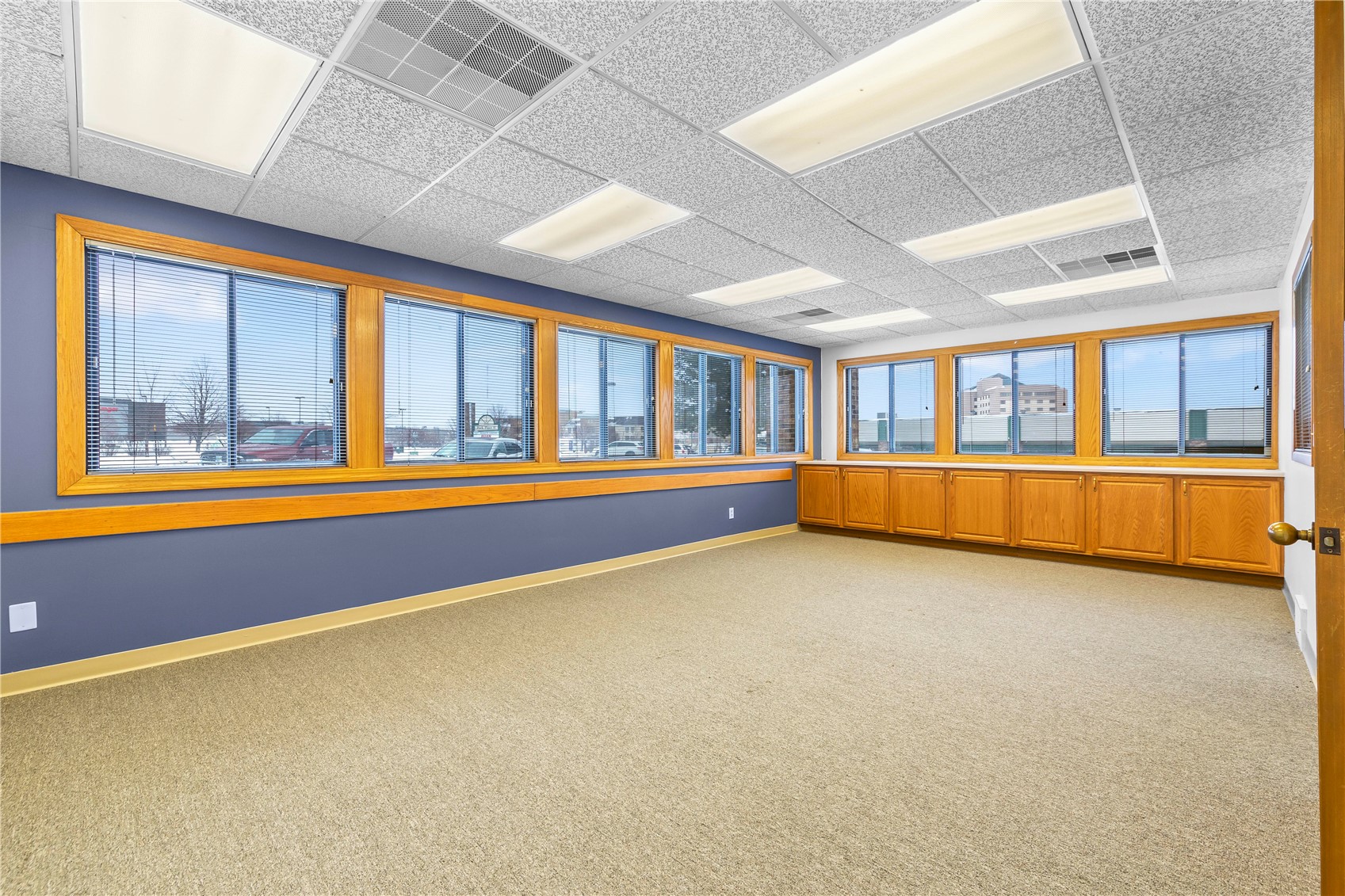 1241 Park Place NE Cedar Rapids IA 52402