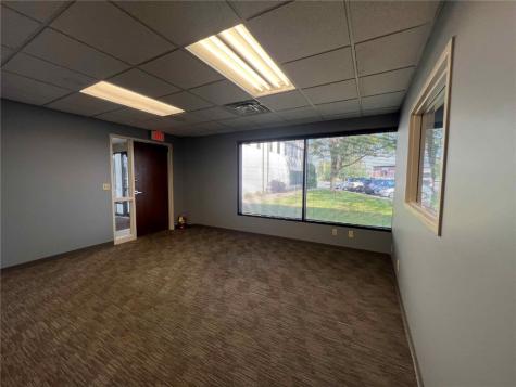 4837 1st Avenue SE Cedar Rapids IA 52402