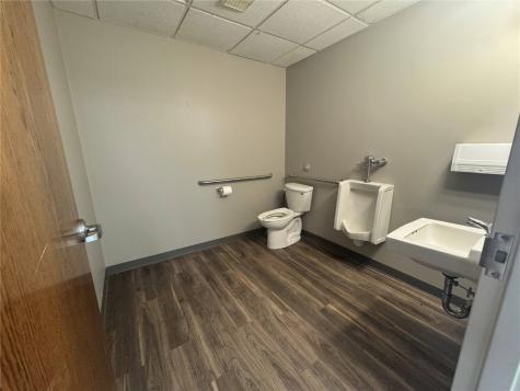 4837 1st Avenue SE Cedar Rapids IA 52402