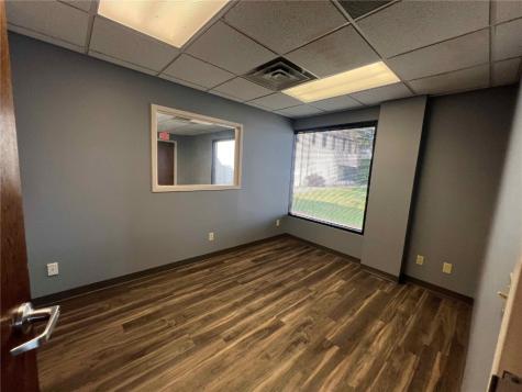 4837 1st Avenue SE Cedar Rapids IA 52402
