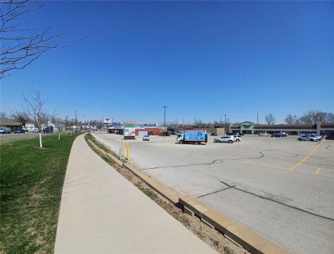 3611 1st Avenue SE Cedar Rapids IA 52401