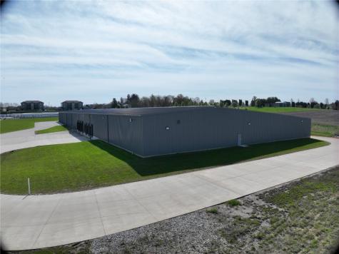3530 Marnie Avenue Waterloo IA 50701