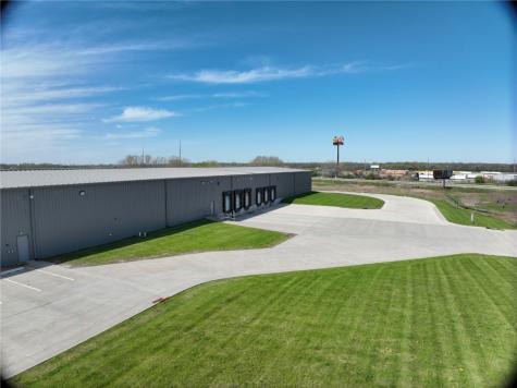 3530 Marnie Avenue Waterloo IA 50701