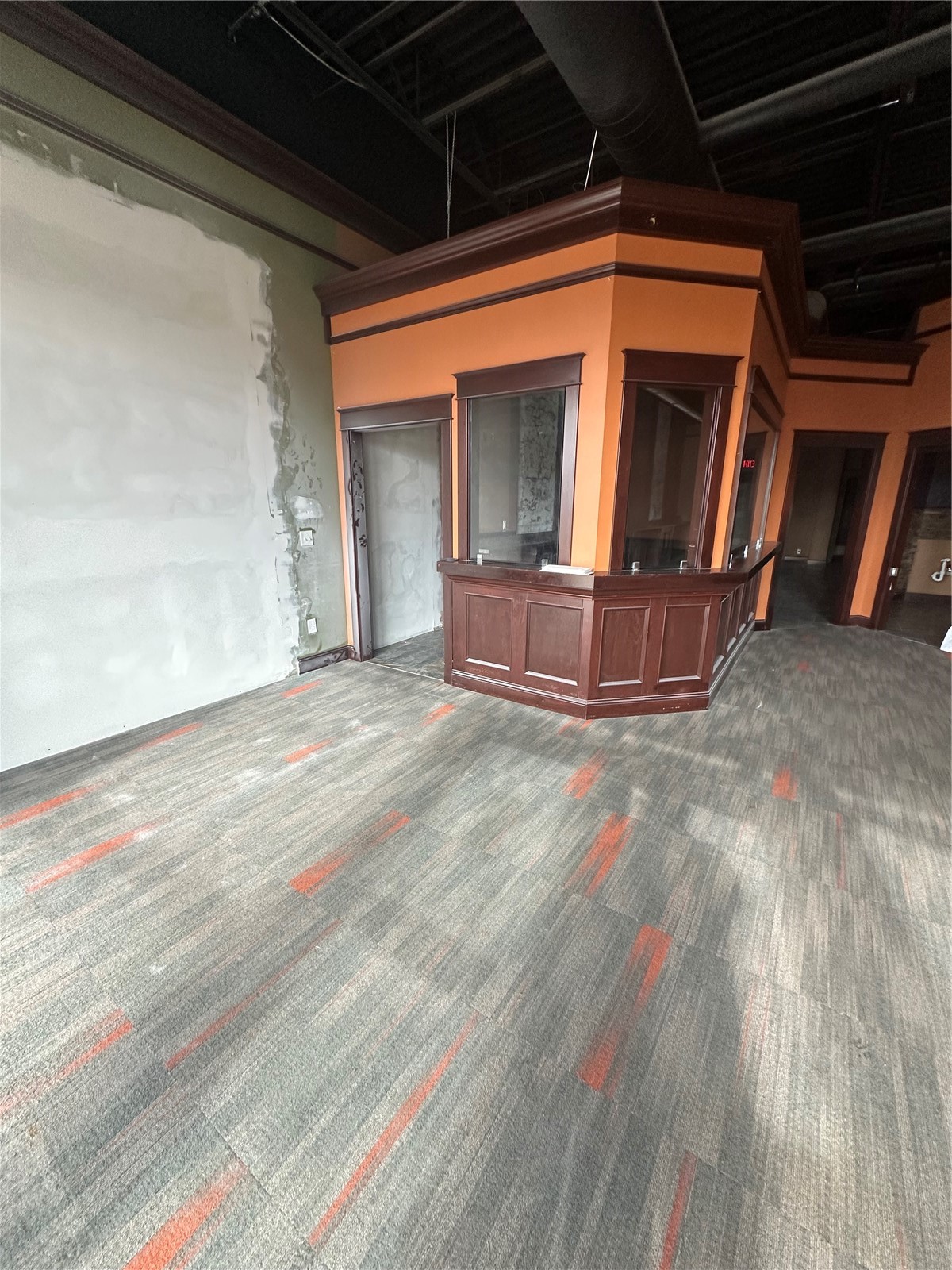 5350 Council Street NE Cedar Rapids IA 52402