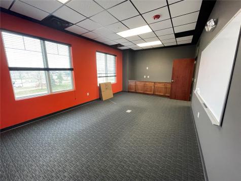 1501 Boyson Square Drive Hiawatha IA 52233