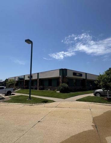 1231 Park Place NE Cedar Rapids IA 52402