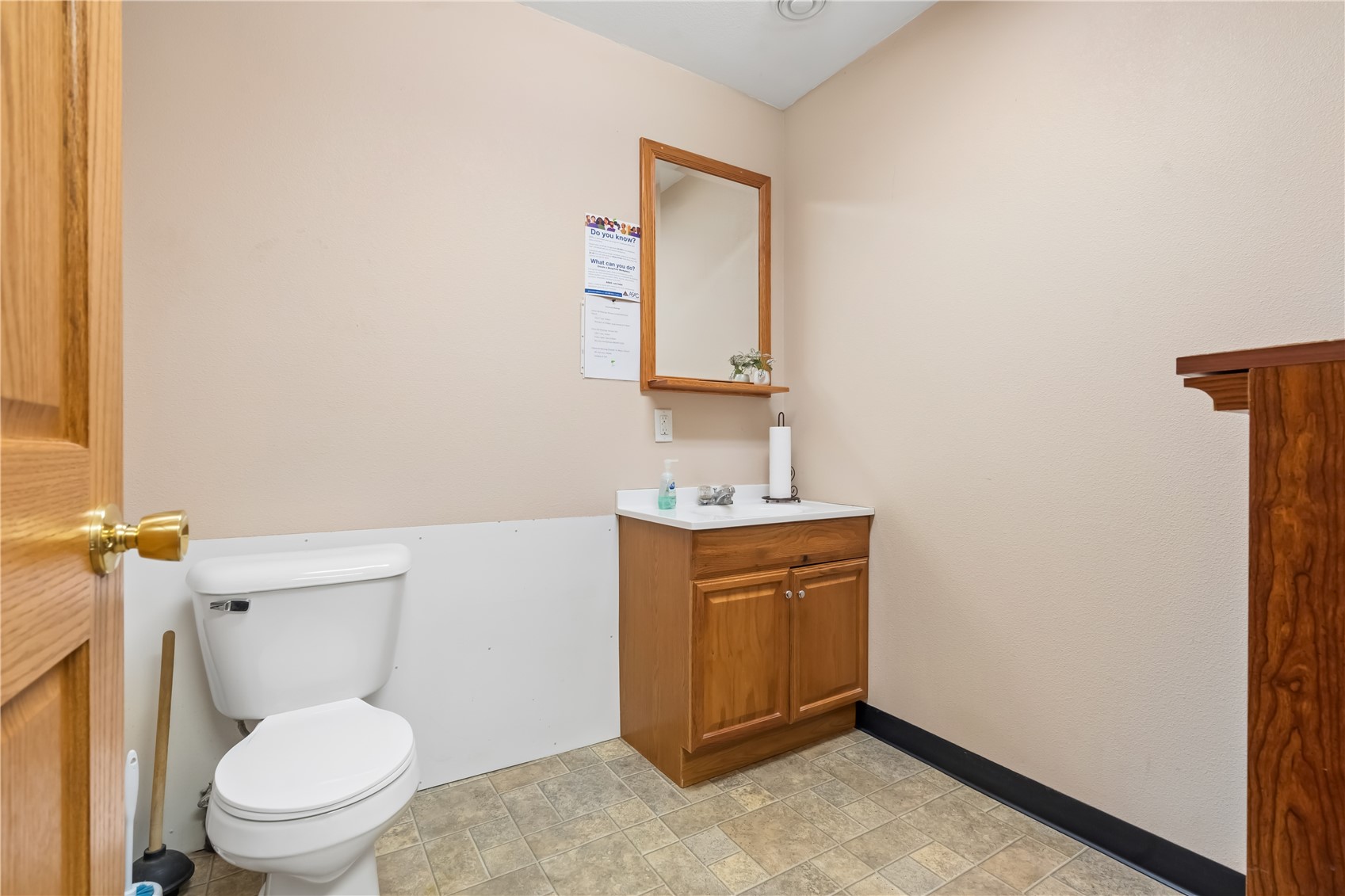 1003 W 4th Street Vinton IA 52349