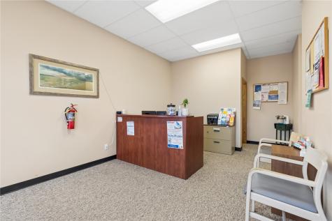 1003 W 4th Street Vinton IA 52349