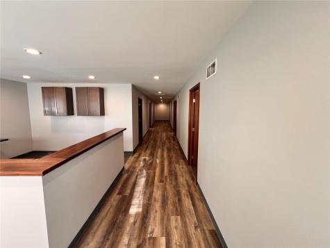 250/300 Blairs Ferry Road Palo IA 52324
