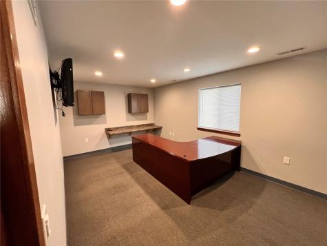 250/300 Blairs Ferry Road Palo IA 52324