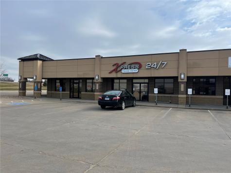 320 80th Street Court Fairfax IA 52228