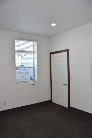 5609 Business Lane Marion IA 52302