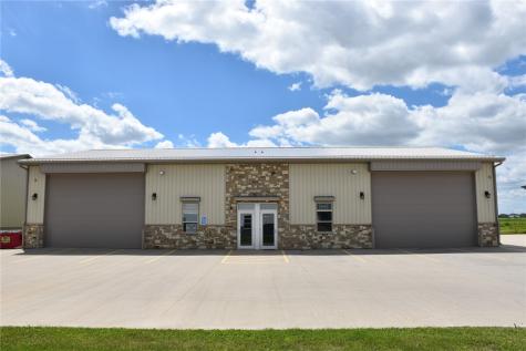 5609 Business Lane Marion IA 52302