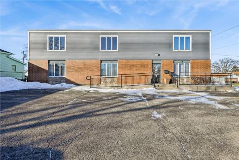 755 9th Avenue Marion IA 52302