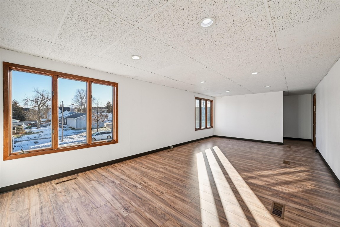 755 9th Avenue Marion IA 52302