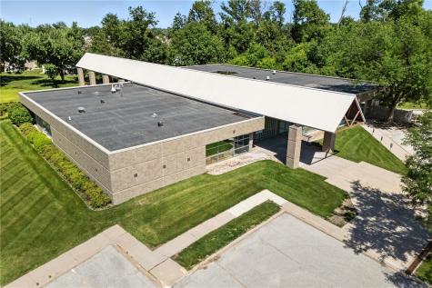 4050 River Center Court NE Cedar Rapids IA 52402