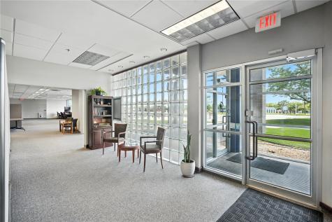 4050 River Center Court NE Cedar Rapids IA 52402