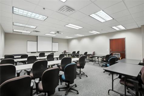 4050 River Center Court NE Cedar Rapids IA 52402