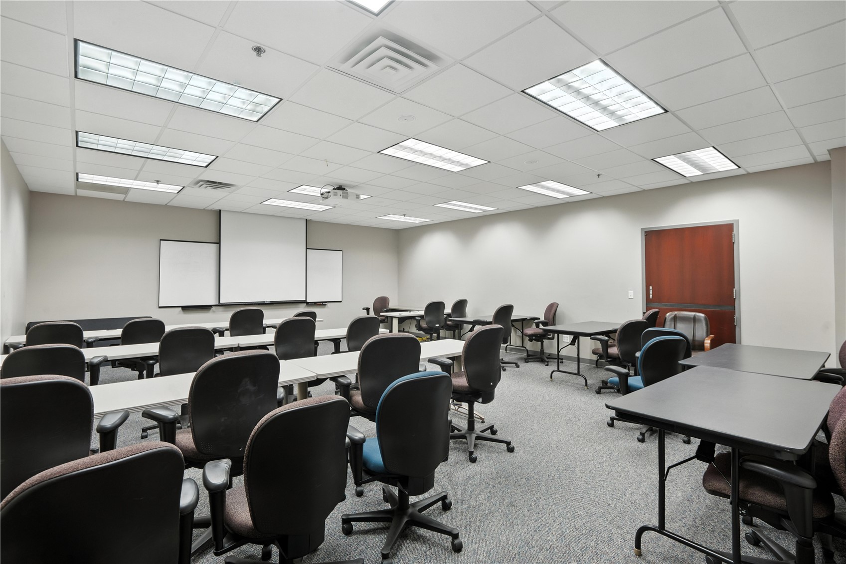 4050 River Center Court NE Cedar Rapids IA 52402