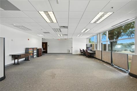 4050 River Center Court NE Cedar Rapids IA 52402
