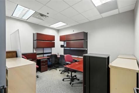 4050 River Center Court NE Cedar Rapids IA 52402