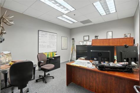 4050 River Center Court NE Cedar Rapids IA 52402