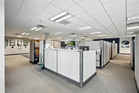 4050 River Center Court NE Cedar Rapids IA 52402