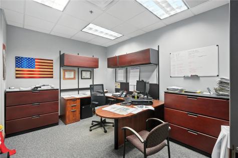 4050 River Center Court NE Cedar Rapids IA 52402