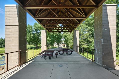 4050 River Center Court NE Cedar Rapids IA 52402