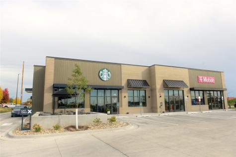 5425 Edgewood Road NE Cedar Rapids IA 52411